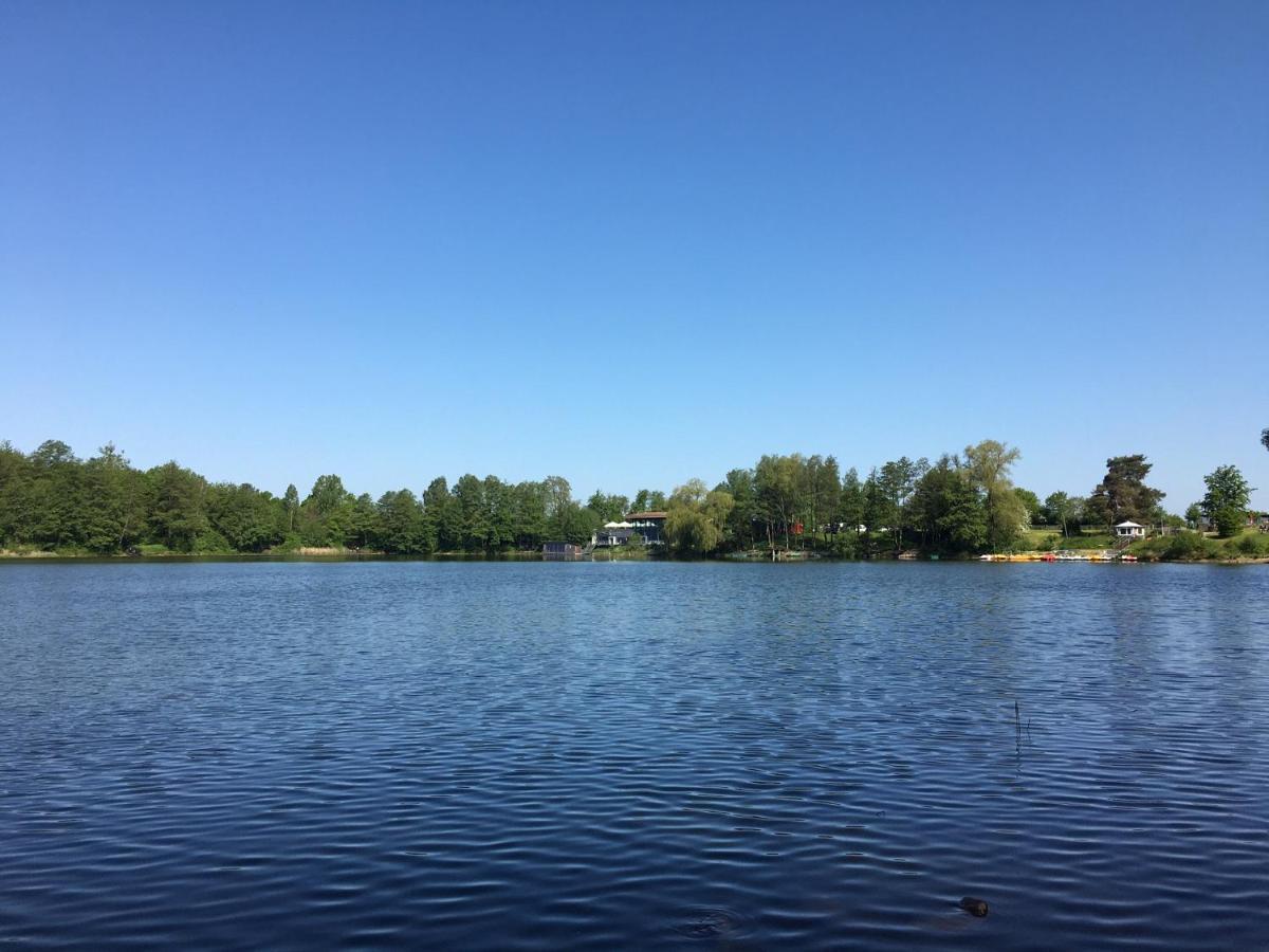 Ferienhaus Moni Mit 2 Separaten Wohnungen Am Silbersee Frielendorf Esterno foto